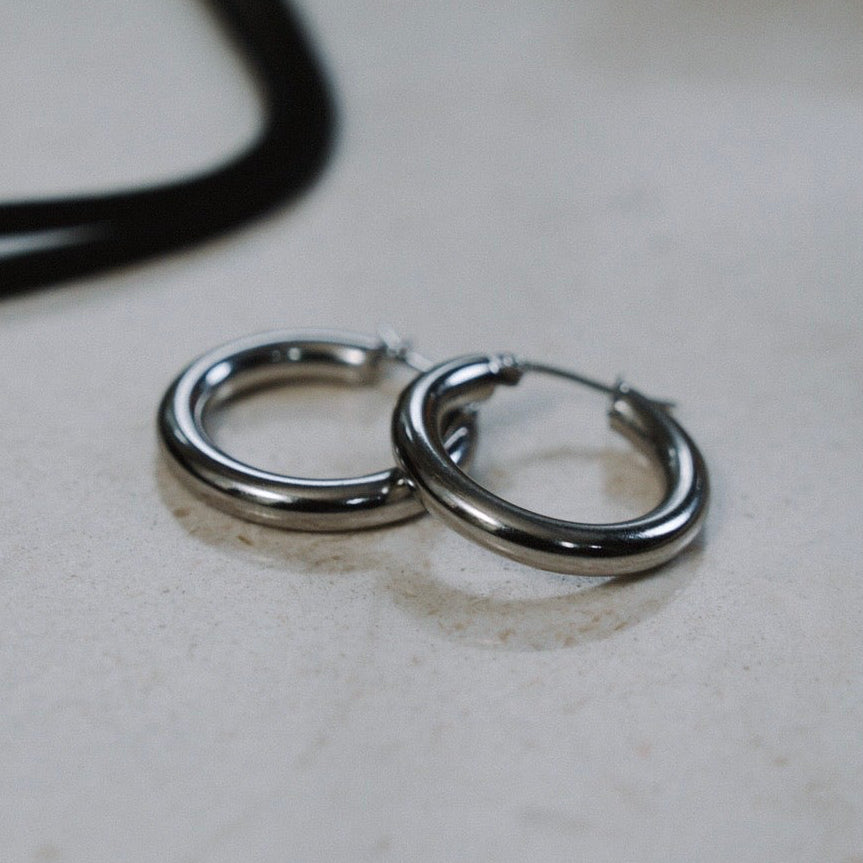 Elara Hoop Earrings
