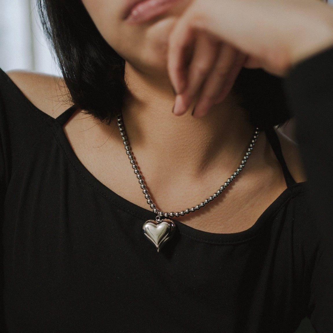 Amora Necklace