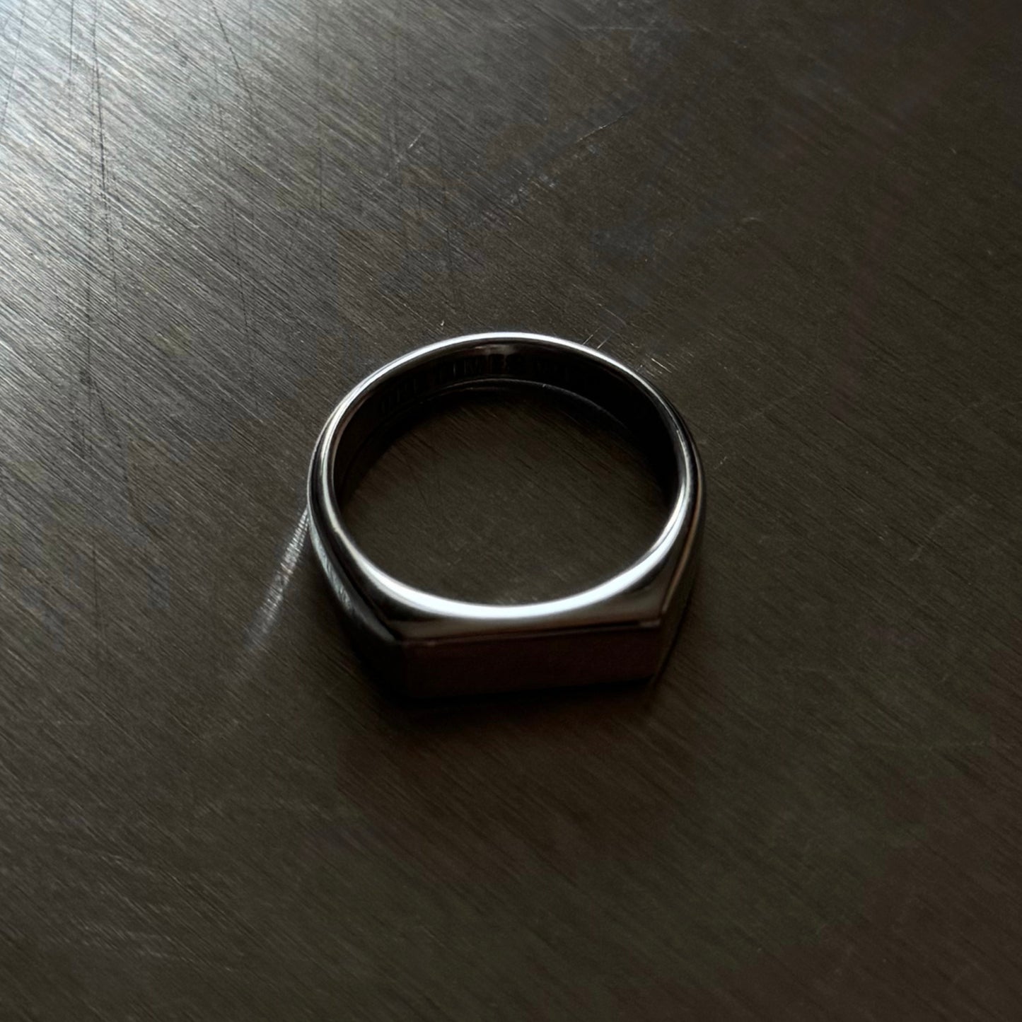 Avenir Ring